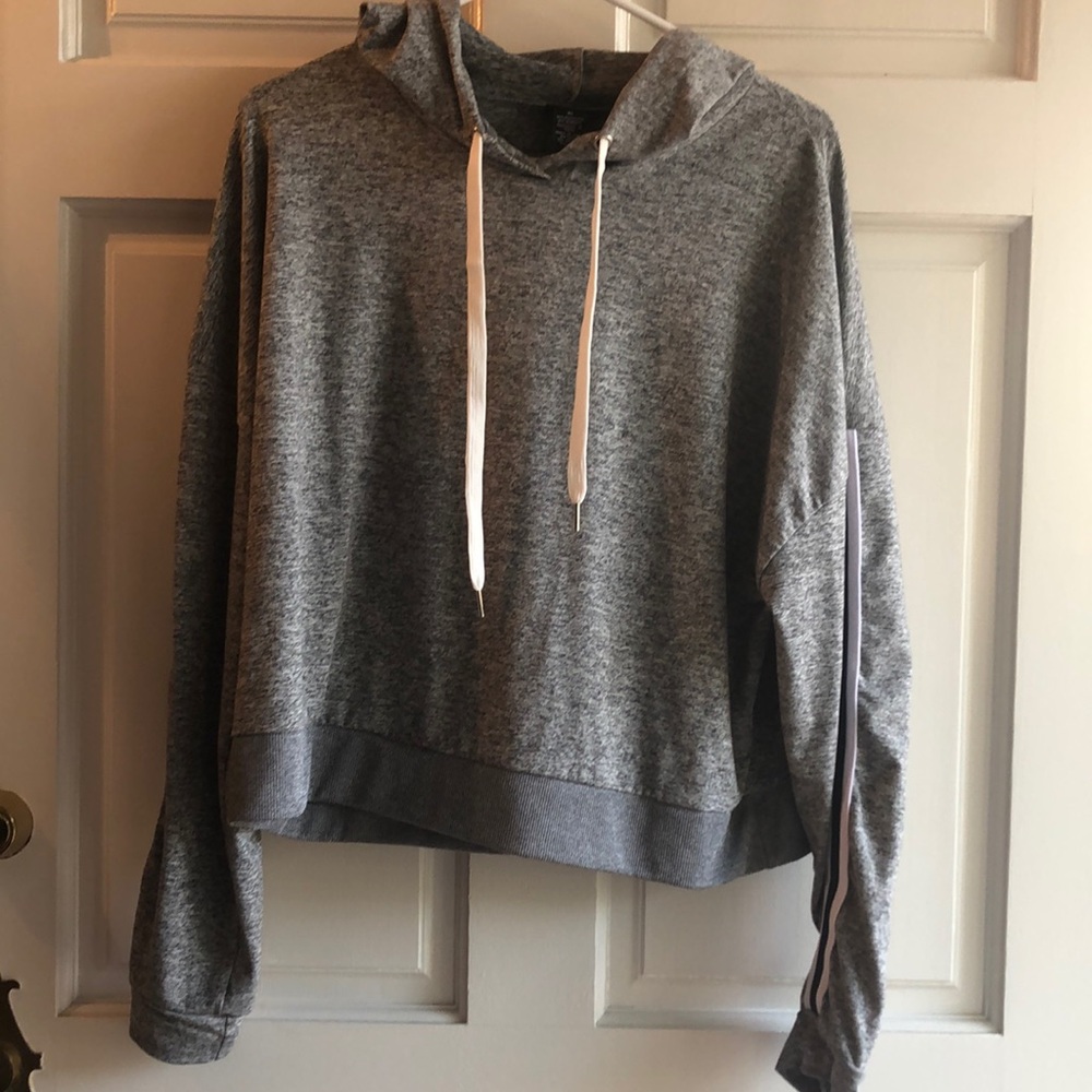 Grey crop top